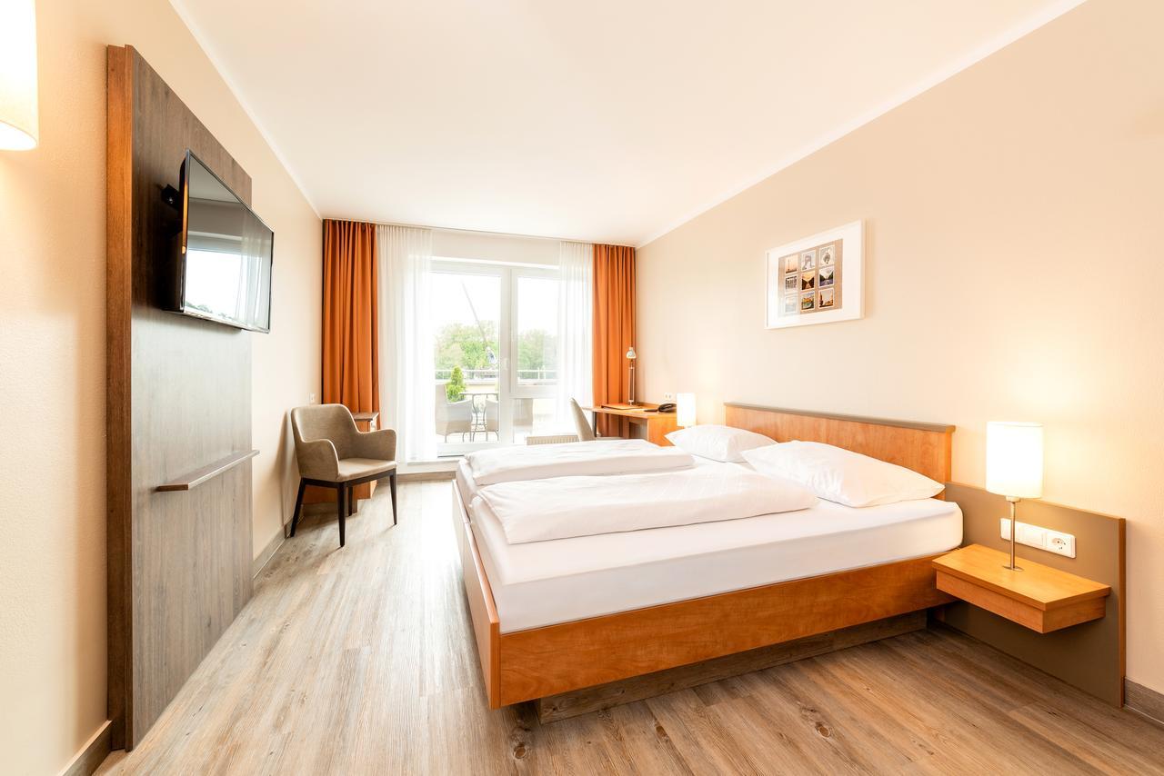 Spree Idyll Hotel 3*