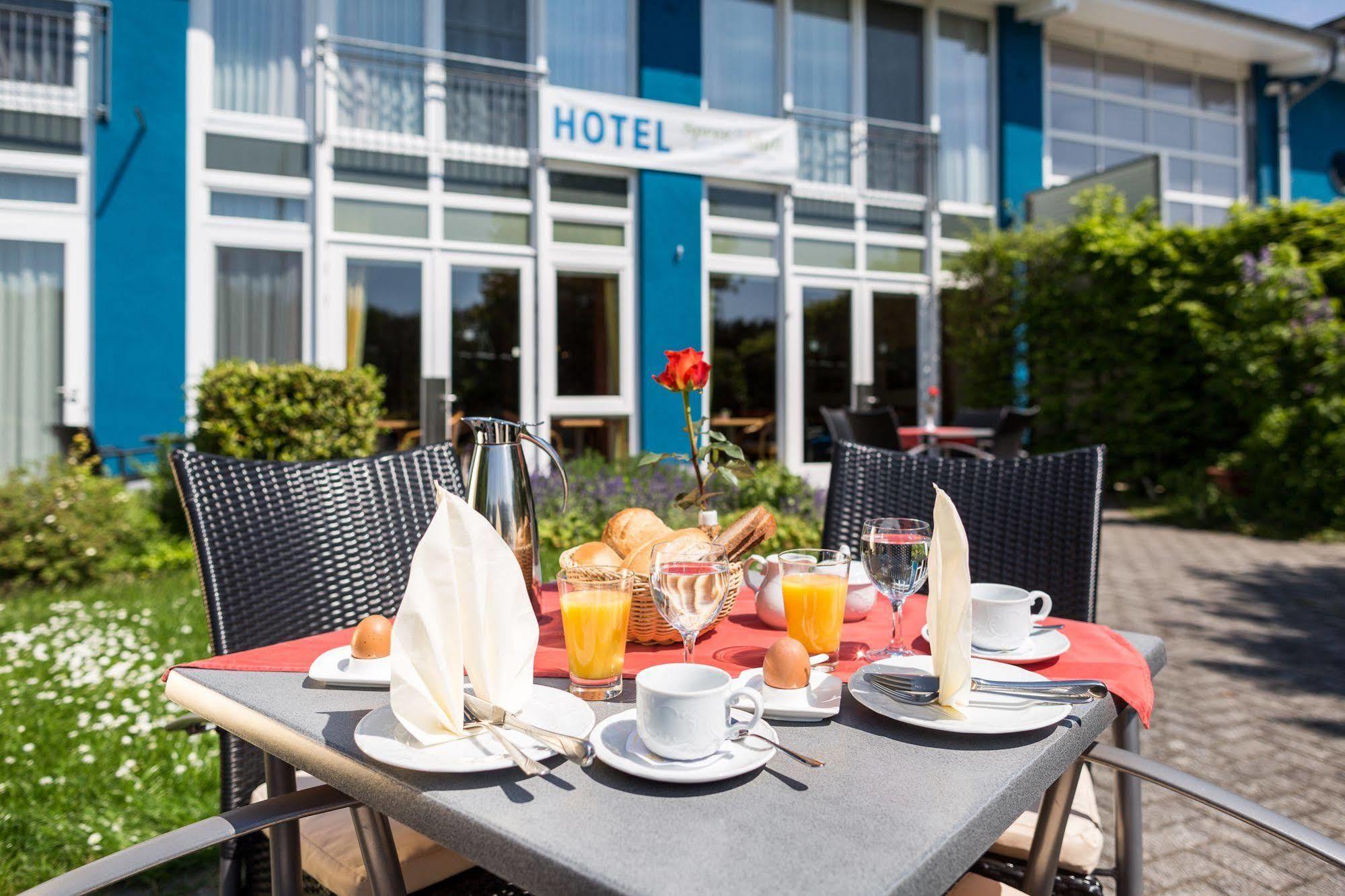 Spree Idyll Hotel 3*